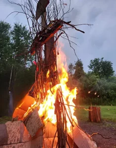 Mystic Avenue Retreat-02